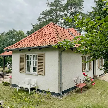 Charming 1930S Cottage Near Hornbaek Beach Hornbæk